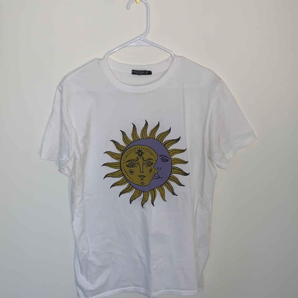 Women’s t shirt